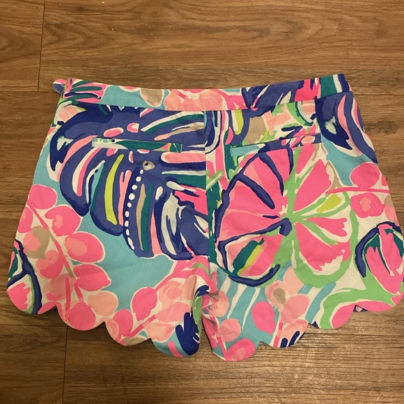 Lilly Pulitzer - Picture 6 of 6